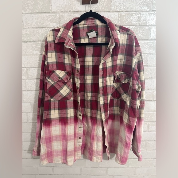 Tops - Red White & Pink Plaid Flannel Shirt Bleach Dyed Effect  Pockets Boho Sz L 1961